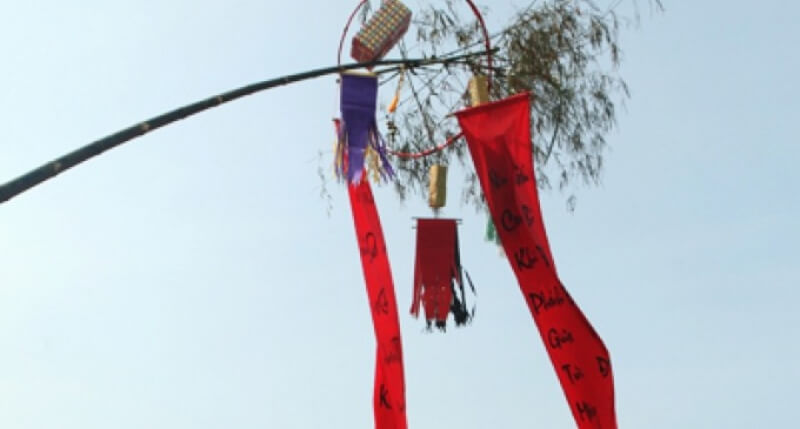 sự tích cây nêu ngày tết